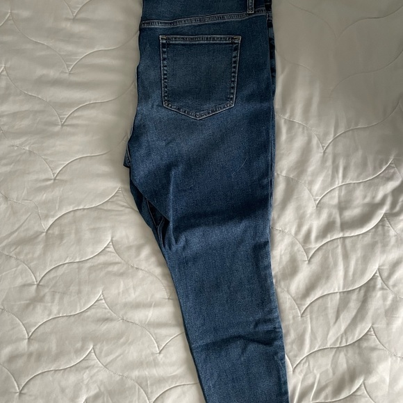 NWT GAP True Skinny High Rise Jeans 34/18P - Picture 5 of 6